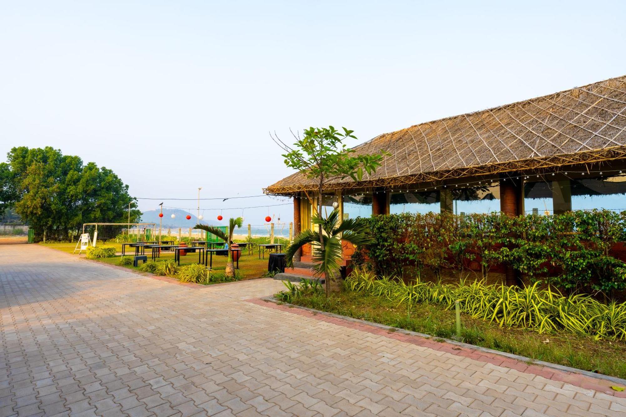 Shore Front Resort Visakhapatnam Ngoại thất bức ảnh