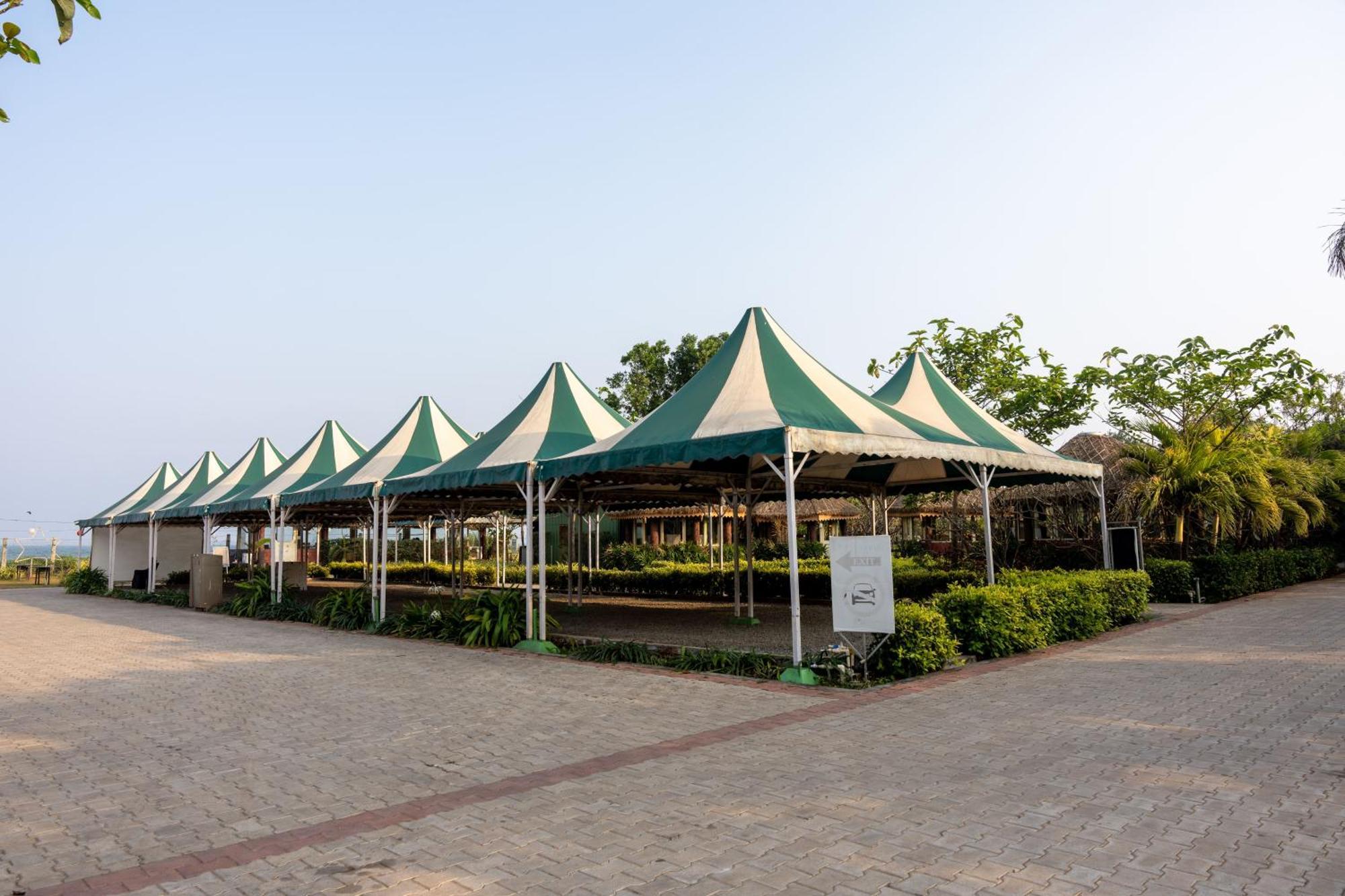 Shore Front Resort Visakhapatnam Ngoại thất bức ảnh