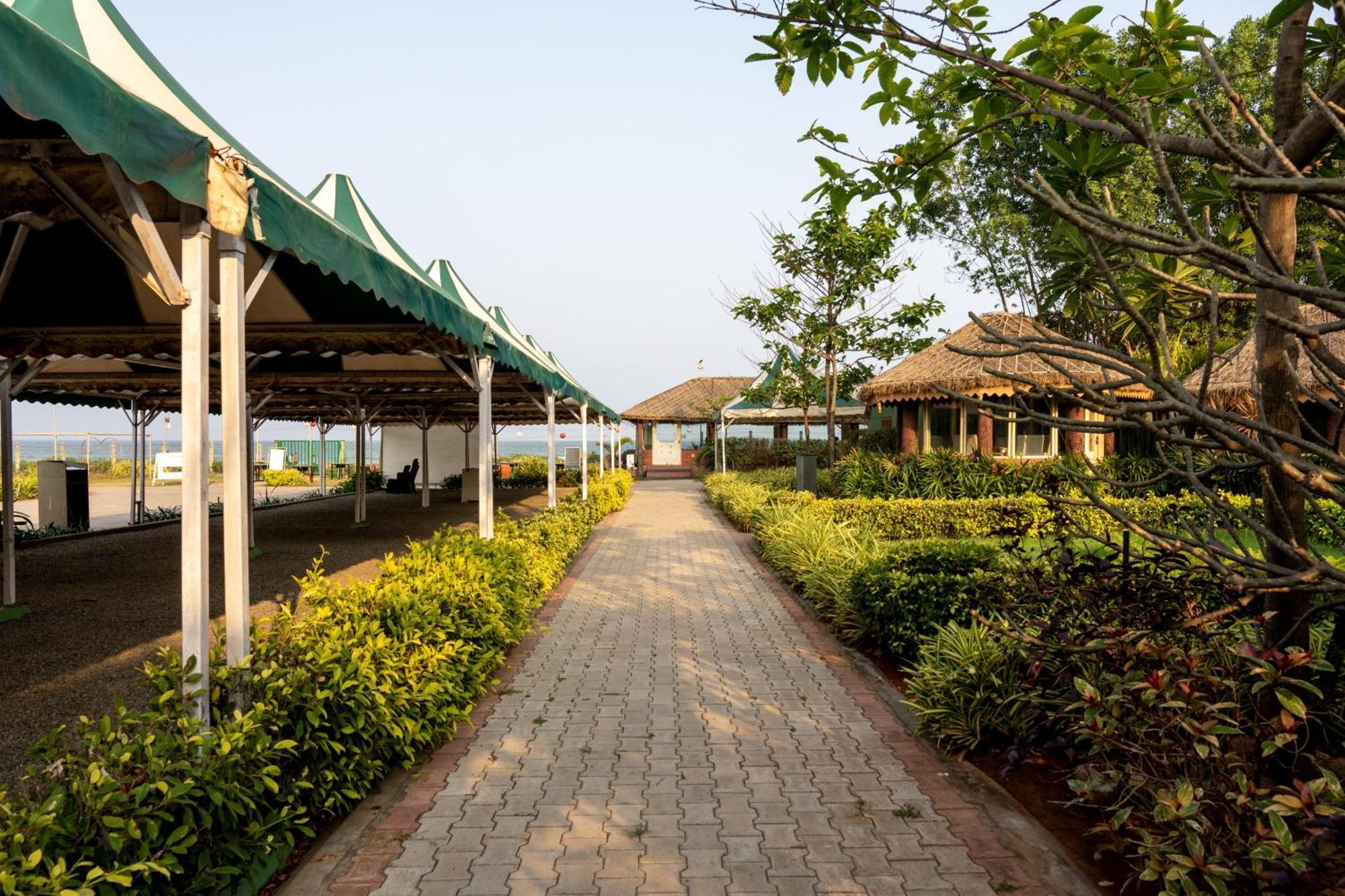 Shore Front Resort Visakhapatnam Ngoại thất bức ảnh